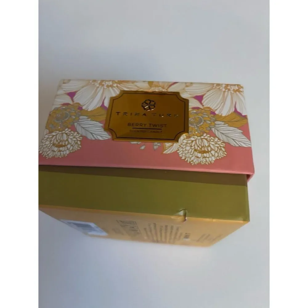 Trina Turk  3 Wick Candle Jar in Berry Twist ~ New in Box